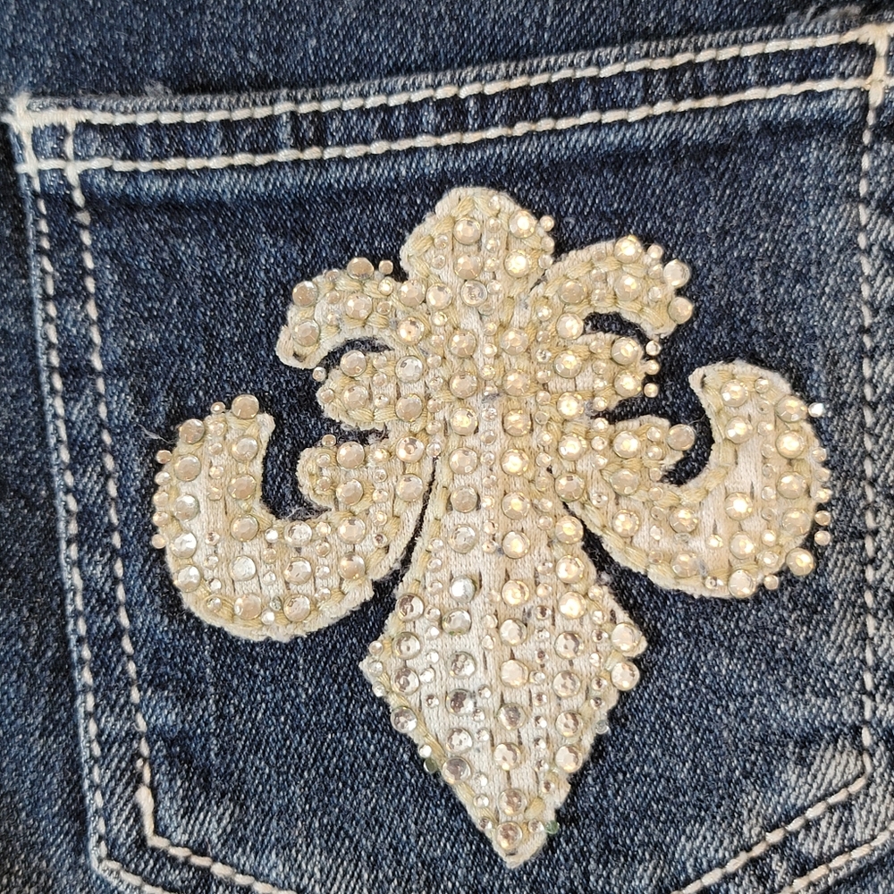 Red Rivet Embellished Jean Shorts - Picture 6 of 11